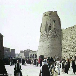 التاريخ حفظ ألقاب المشاهير أكثر من أسمائهم