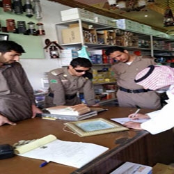 بالصور.. حملة تفتيشية على المحلات بـ"حداد وصيادة" ترصد مخالفات بالجملة